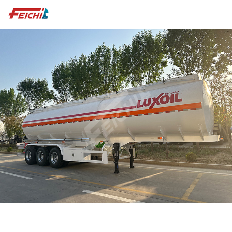 3 Axles Tanker 4 Compartments 45000 Liters Petrol Diesel Oil Fuel Tank Semi Trailer