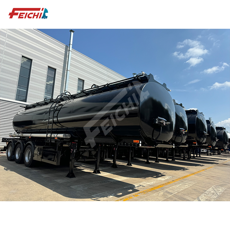 Preferred Long haulage 45000 litre large capacity tanker 3-axle at favourable prices 