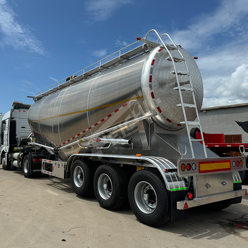 Aluminium Tri-Axle Powder Tanker High Strength Corrosion Resistant Good Quality Good Price Six Years