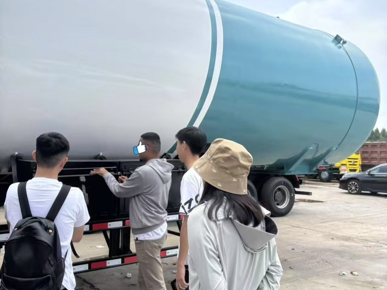 Uzbekistan Customer Visited FEICHI to Pu
