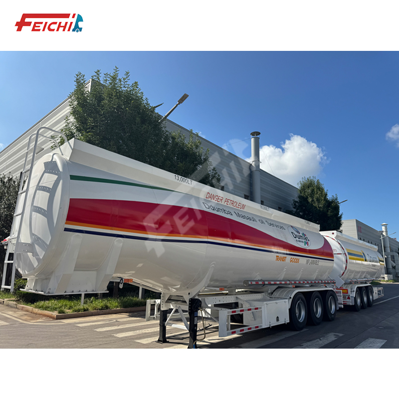 43000 Liters 3 Axle 3 Bins Fuel Oil Tanker Semi Trailer Gasoline Tanker Trailer Fuel Tank Tanker Tru
