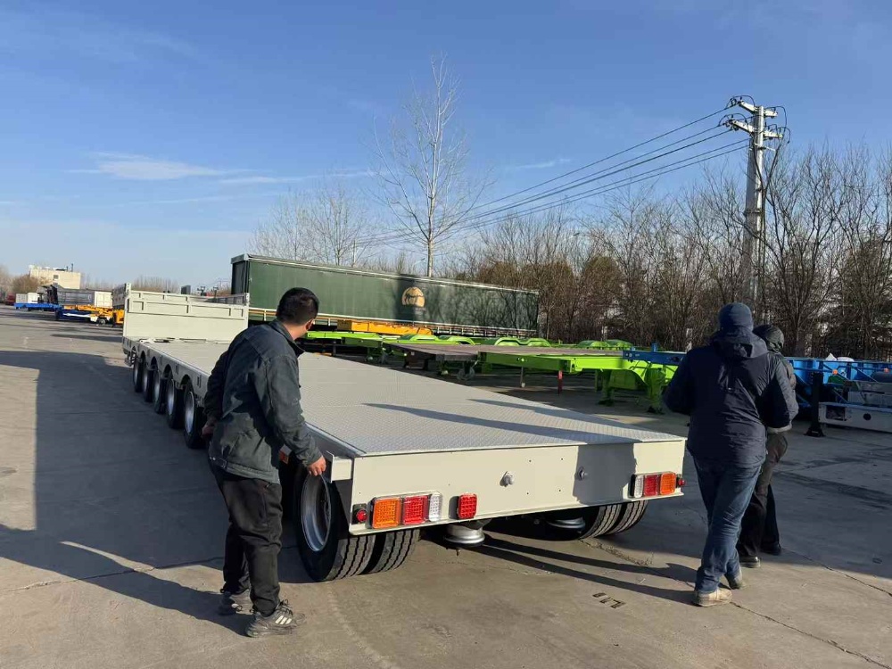 Kazakhstani Customers Visited FEICHI to 