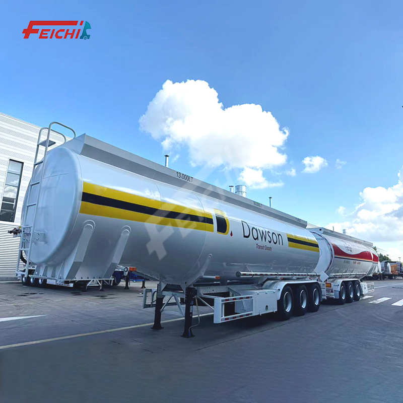 European Design Fuel Tank Semi-Trailer 3 Axles 43000 L Carbon Steel 3 Bin Transport Diesel Fuel Oil 