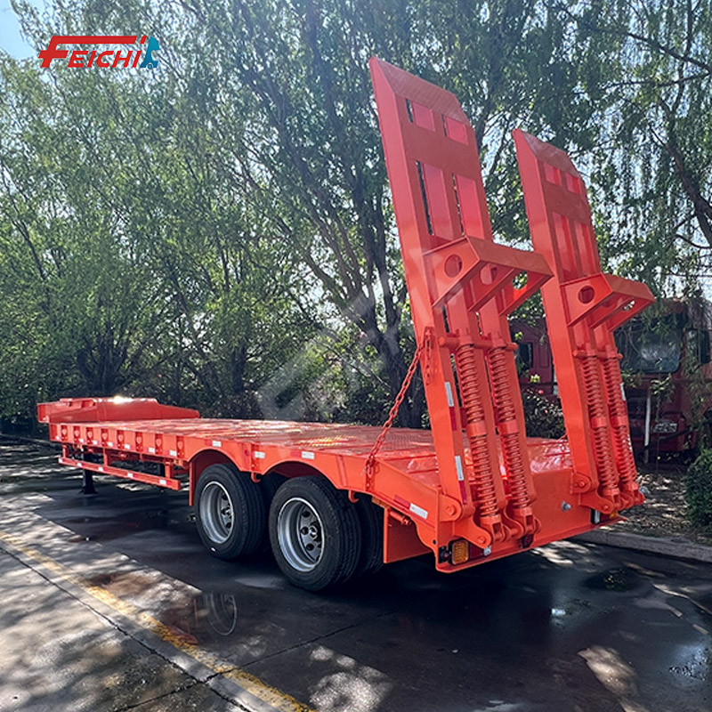 2 Axle Lowboy Semi Trailer Lowbed Semi Trailer Cargo Transport 40 Tons for Sale in Africa