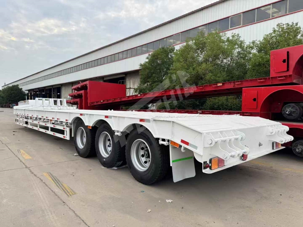 60 Ton Lowbed Semi Trailer will be sent 