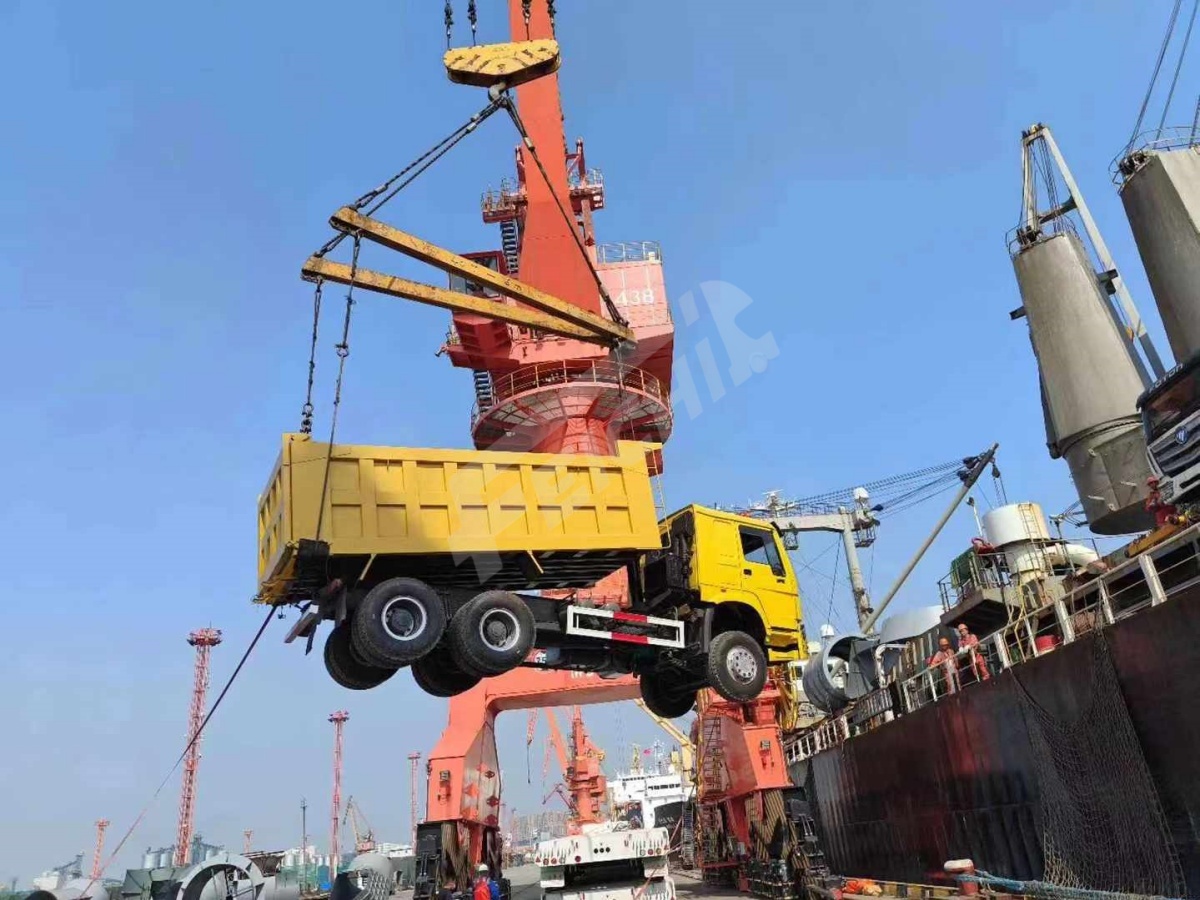 Sinotruk 6x4 Howo Dump Truck will be shi