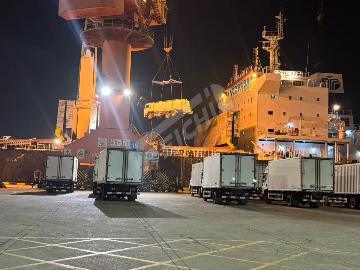 SINOTRUK HOWO Oil Tanker Truck sent to Benin