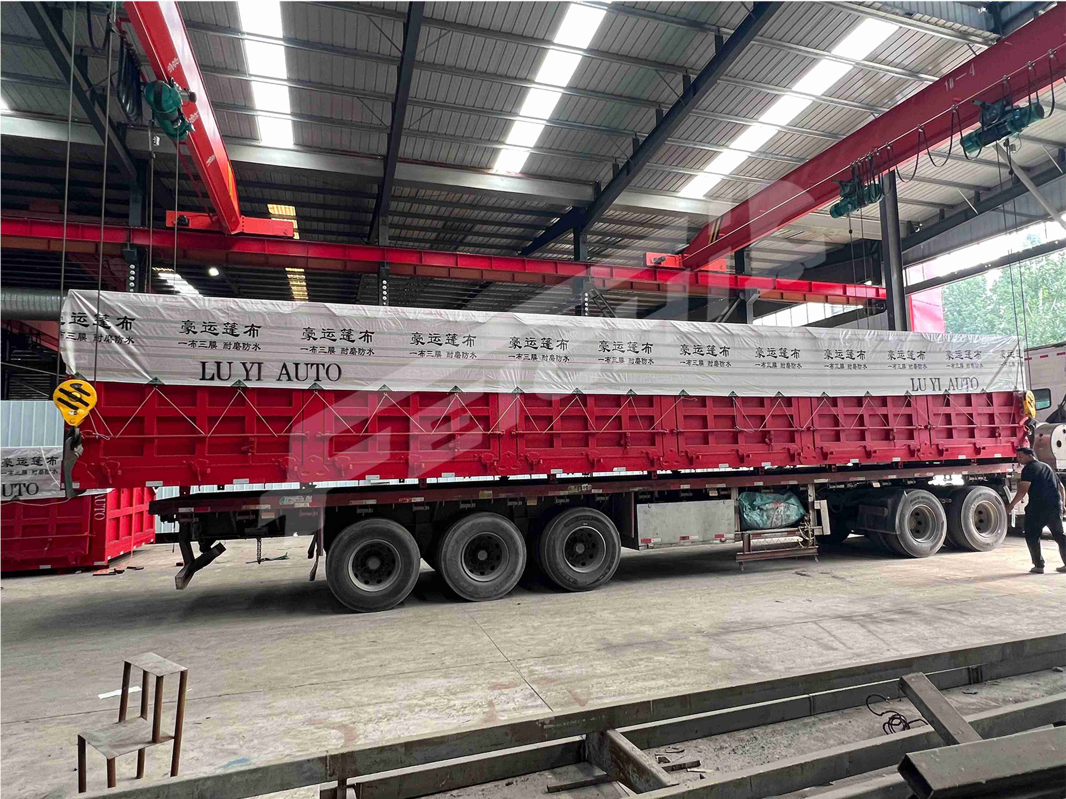 3-axis Side Dumper Semi Trailer sent to Gambia
