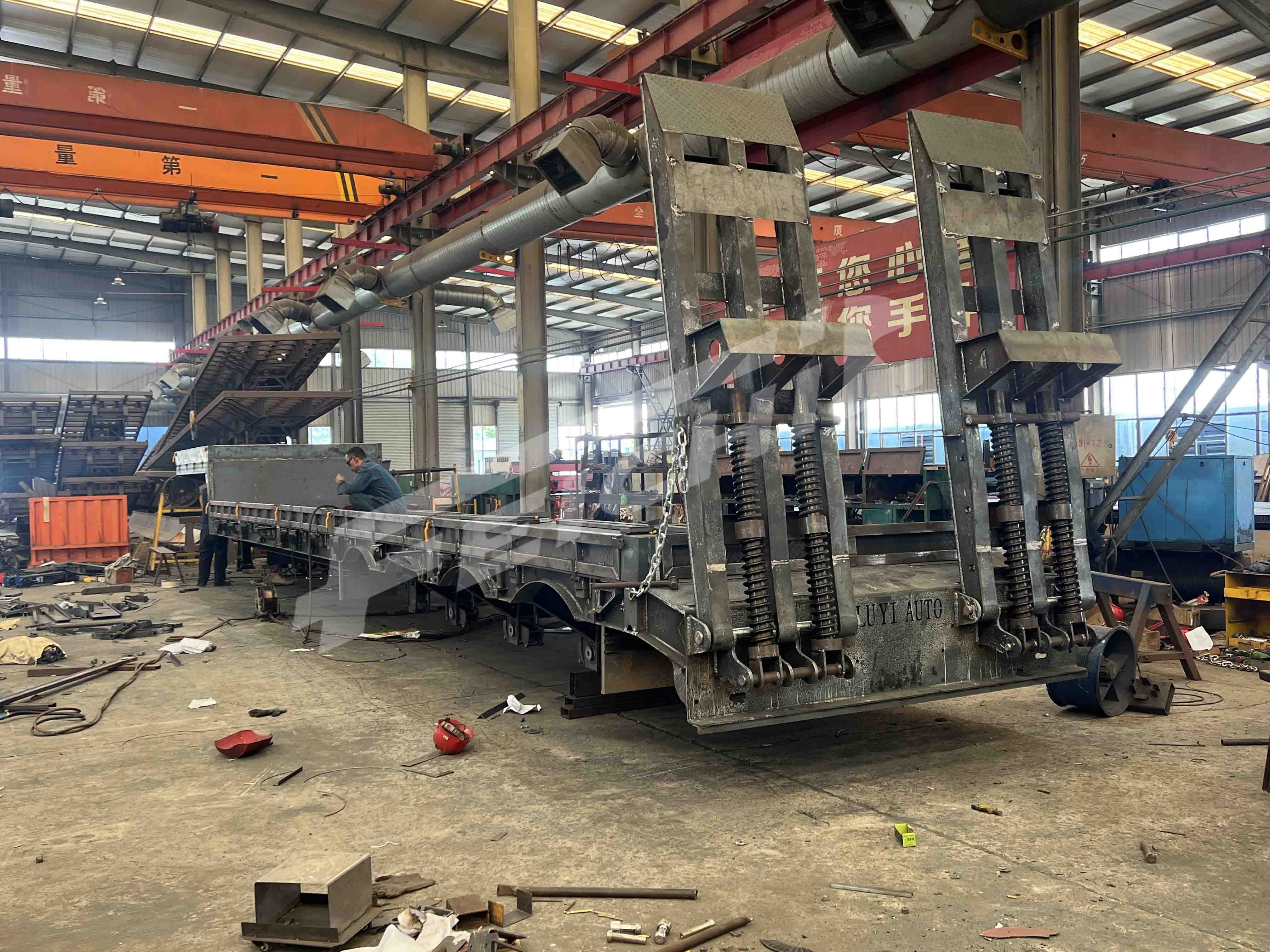 4-axle Gooseneck Lowbed Semi Trailer sent to Libya