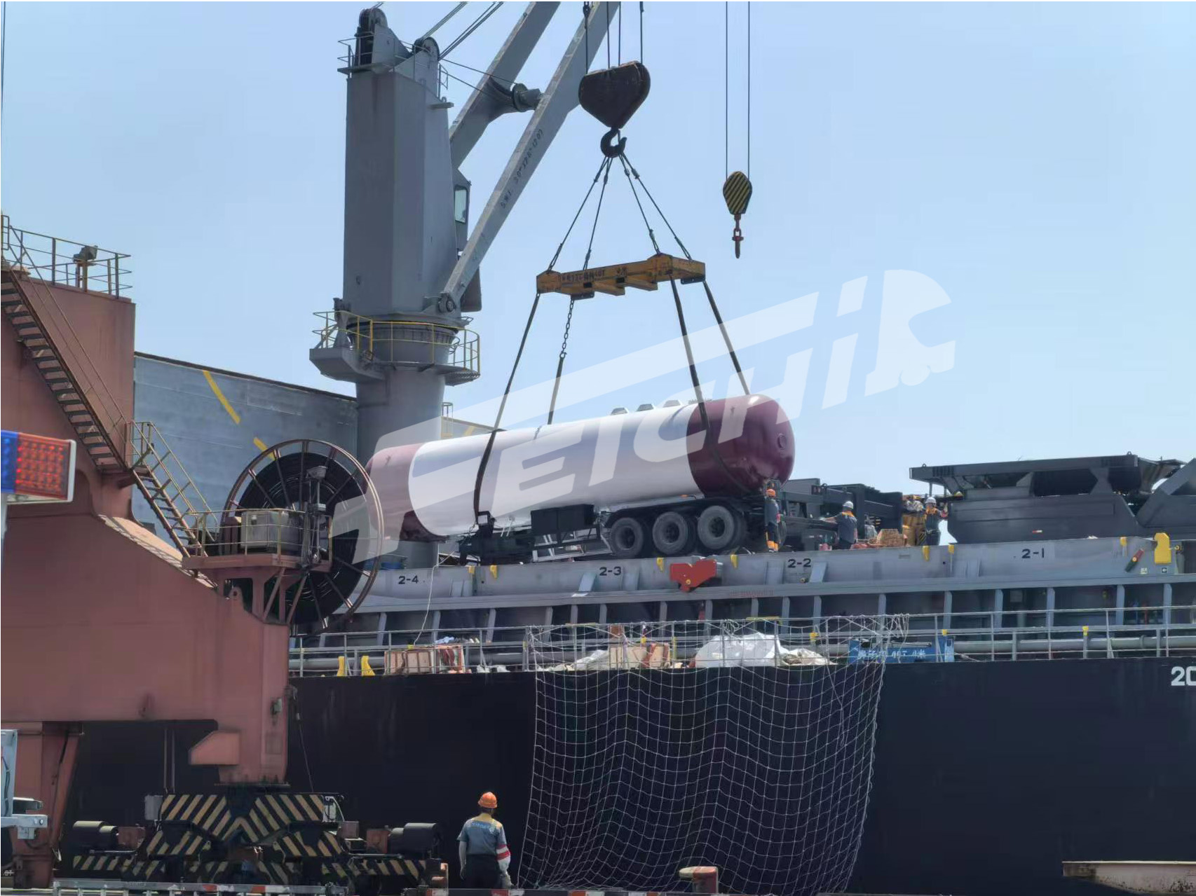 3-axis Oil Tank Semi Trailer sent to Libya