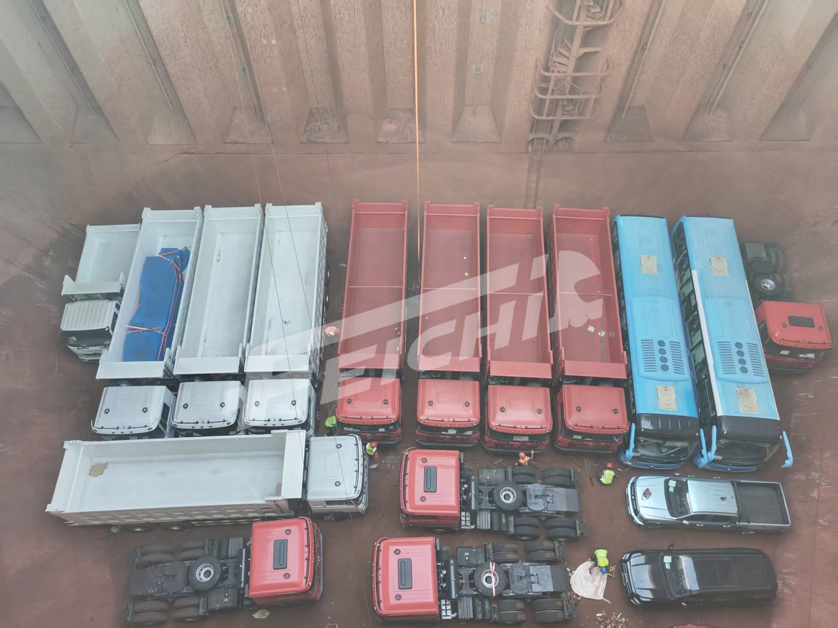 SINOTRUK HOWO Tractor sent to Djibouti