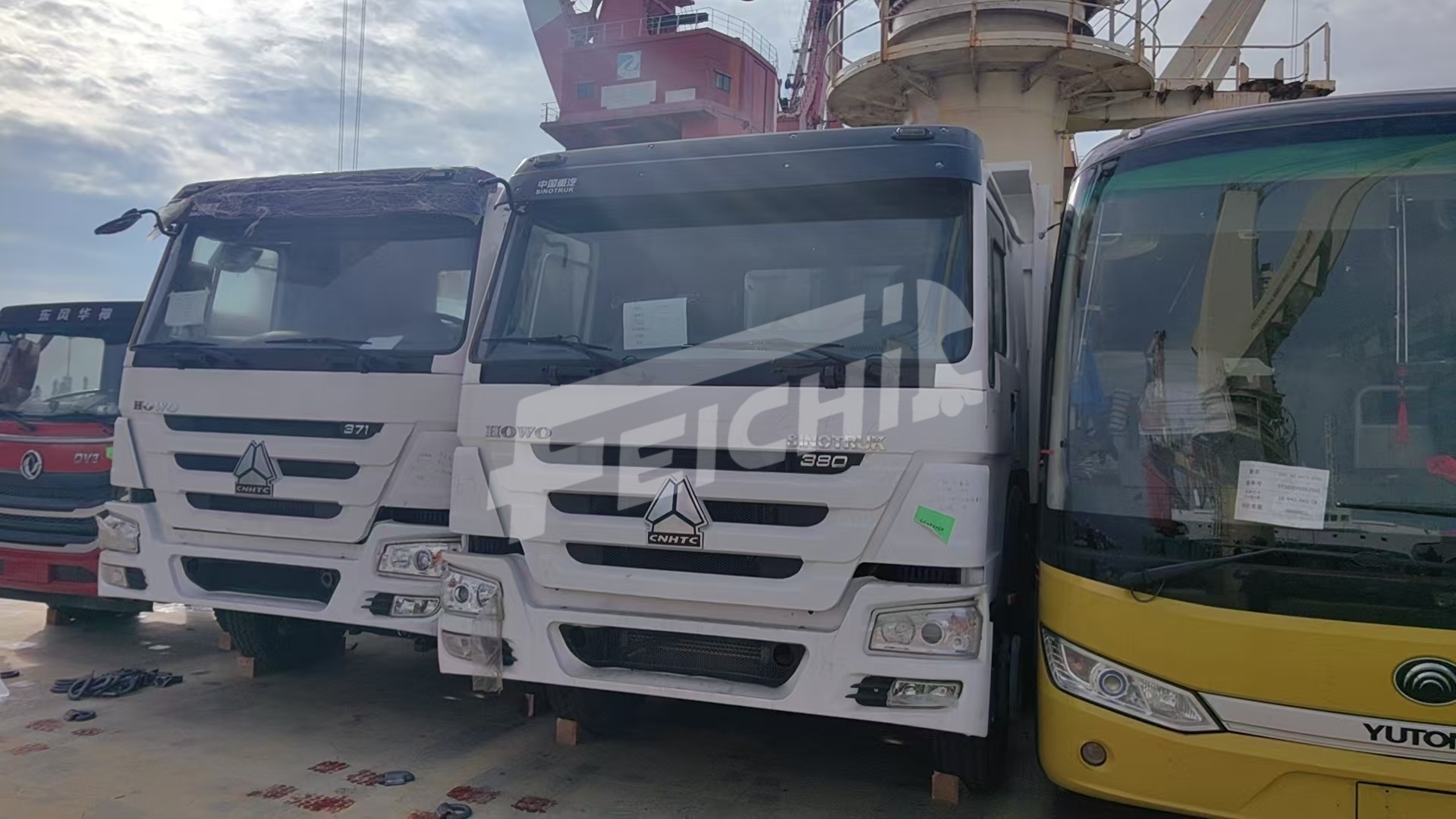 2 Units HOWO 8×4 Dump Trucks Shipped to 